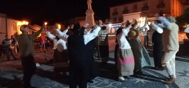 ANIMAÇÃO DE RUA COM O GRUPO ETNOGRÁFICO DA BEIRA