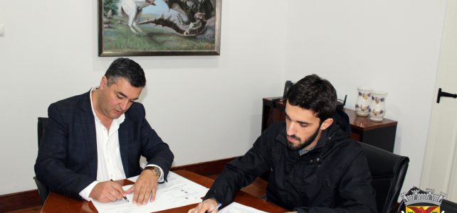ASSINATURA DE PROTOCOLO PARA CEDÊNCIA DE ESPAÇO ASSINATURA DE PROTOCOLO PARA CEDÊNCIA DE ESPAÇO