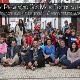 CAMPANHA LAÇO AZUL CONTRA OS MAUS TRATOS NA INFÂNCIA