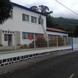 MUNICÍPIO REALIZA OBRAS DE MANUTENÇÃO NAS ESCOLAS DO 1º CICLO