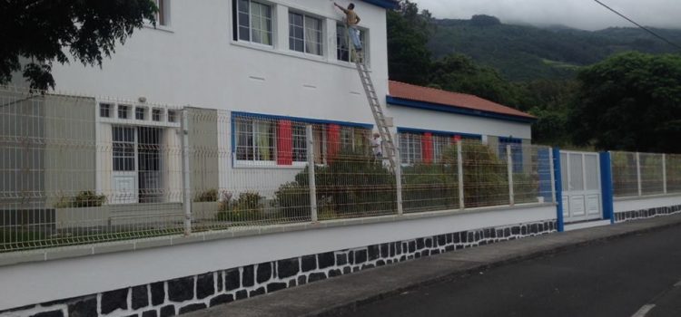 MUNICÍPIO REALIZA OBRAS DE MANUTENÇÃO NAS ESCOLAS DO 1º CICLO