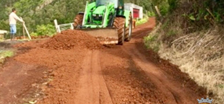 REPARAÇÃO DE CAMINHOS AGRÍCOLAS