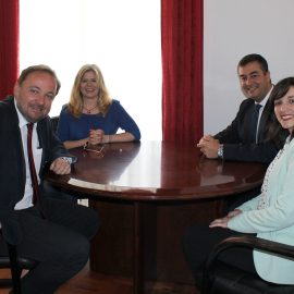 EMBAIXADOR DA REPÚBLICA CHECA VISITA MUNICÍPIO DE VELAS