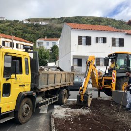CONTINUAMOS A REABILITAR