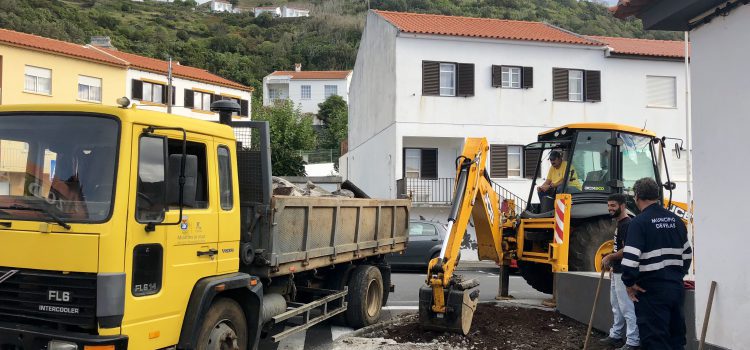 CONTINUAMOS A REABILITAR