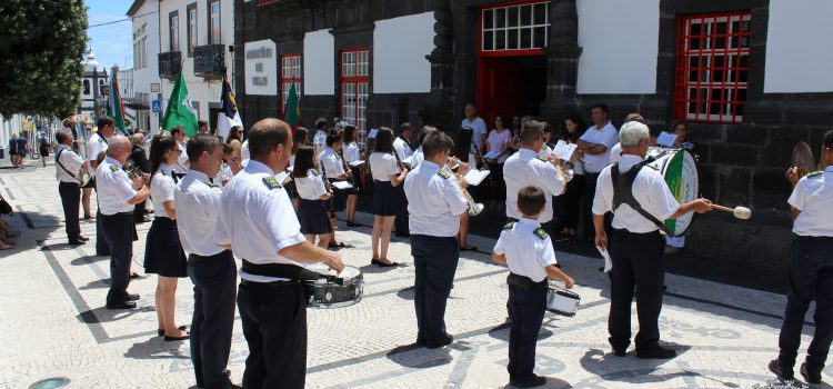 MUNICÍPIO DE VELAS RECEBE APRESENTAÇÃO DE CUMPRIMENTOS PELA FILARMÓNICA UNIÃO PROGRESSO GUADALUPE