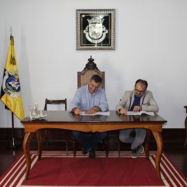 MUNICÍPIO DE VELAS ASSINA PROTOCOLO COM A UNIDADE DE SAÚDE DA ILHA DE SÃO JORGE