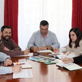 REUNIÃO DO GABINETE DE COMUNICAÇÃO E DESIGN