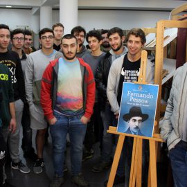 ALUNOS DA EPISJ VISITAM BIBLIOTECA MUNICIPAL DE VELAS