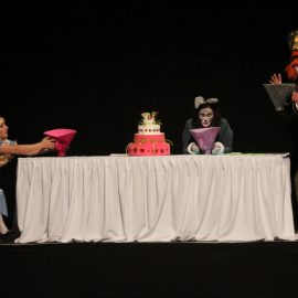 ASSINALA-SE HOJE O DIA MUNDIAL DO TEATRO