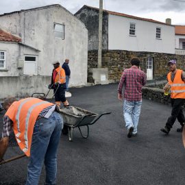 PAVIMENTAÇÃO DA CANADA DOS MOINHOS EM SANTO AMARO