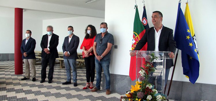 INAUGURADO EDIFÍCIO DE APOIO À ZONA DE BANHOS DO PORTINHO DA QUEIMADA