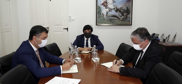 LUÍS SILVEIRA REÚNE COM PRESIDENTE DO GOVERNO