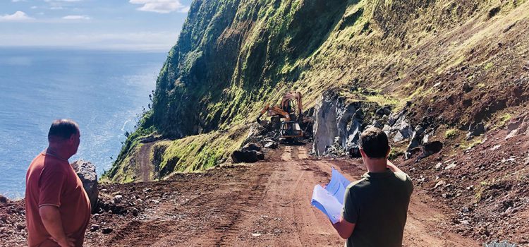 CONCLUSÃO DO CAMINHO DE ACESSO À FAJÃ DO JOÃO DIAS CONCLUSÃO DO CAMINHO DE ACESSO À FAJÃ DO JOÃO DIAS