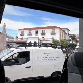 LUIS SILVEIRA MARCA PRESENÇA NA CERIMÓNIA DE INAUGURAÇÃO DA NOVA FROTA AUTOMÓVEL DA SANTA CASA DA MISERICÓRDIA DE VELAS