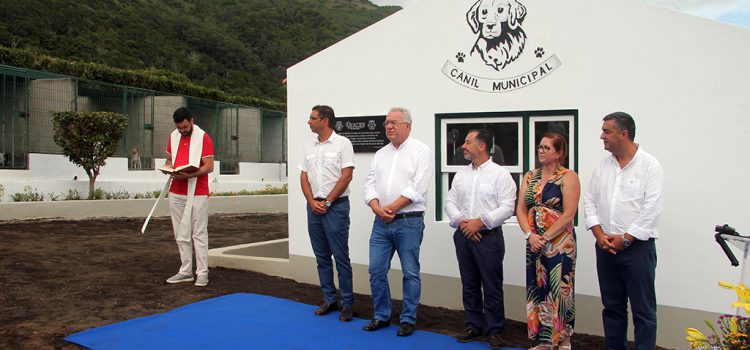 INAUGURADO EDIFÍCIO DE APOIO AO CANIL MUNICIPAL