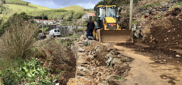 ACESSO A VIATURAS DE SOCORRO EM VIAS MUNICIPAIS