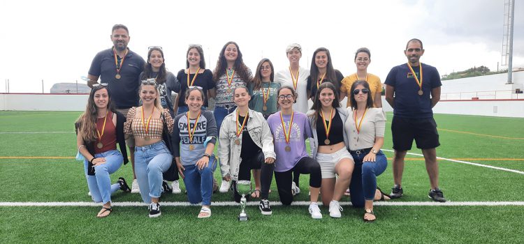 MUNICÍPIO APOIA FUTEBOL FEMININO      