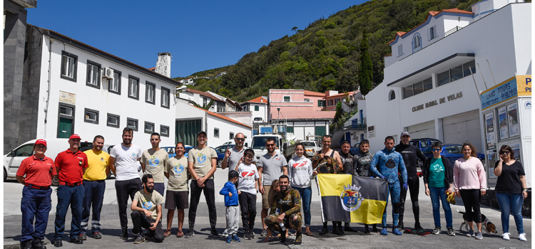AÇÃO DE LIMPEZA SUBAQUÁTICA E COSTEIRA AÇÃO DE LIMPEZA SUBAQUÁTICA E COSTEIRA