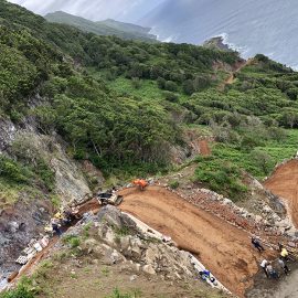 CAMINHO DE ACESSO A VIATURAS À FAJÃ DE JOÃO DIAS NA SUA FASE FINAL