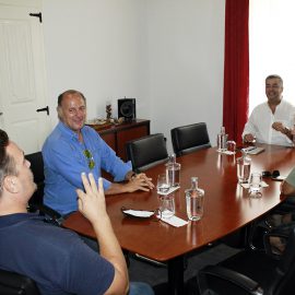 LUÍS SILVEIRA RECEBE PRESIDENTE DA ASSOCIAÇÃO DE TÉNIS DOS AÇORES