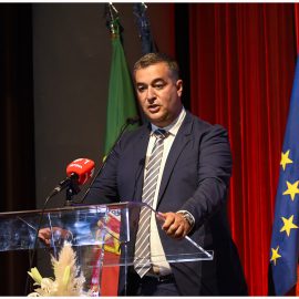 INSTALAÇÃO DOS NOVOS ÓRGÃOS AUTÁRQUICOS DA  ASSEMBLEIA E CÂMARA MUNICIPAL DE VELAS