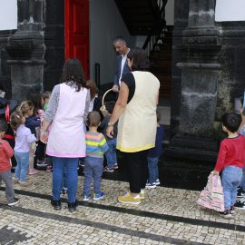 PÃO POR DEUS NAS VELAS