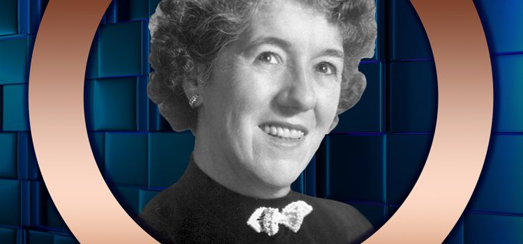 ENID BLYTON É A AUTORA DO MÊS DE DEZEMBRO NA BIBLIOTECA MUNICIPAL ENID BLYTON É A AUTORA DO MÊS DE DEZEMBRO NA BIBLIOTECA MUNICIPAL