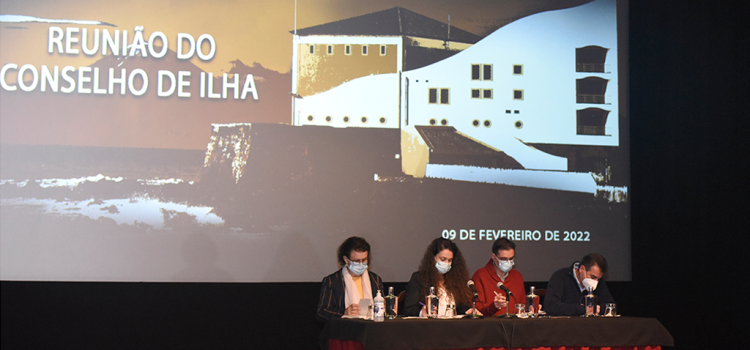 INSTALADA A NOVA MESA DO CONSELHO DE ILHA DE SÃO JORGE