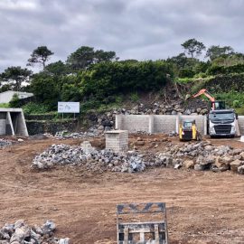 OBRA DE CONSTRUÇÃO DO PARQUE MULTIUSOS DA URZELINA EM ANDAMENTO