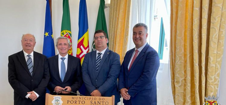 LUÍS SILVEIRA PARTICIPA NAS COMEMORAÇÕES DO DIA DO CONCELHO DE PORTO SANTO