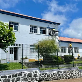 PINTURA DA ANTIGA ESCOLA PRIMÁRIA DOS ROSAIS