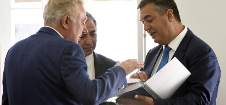 LUÍS SILVEIRA REÚNE COM O EXECUTIVO REGIONAL
