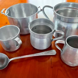 ANGARIAÇÃO DE UTENSÍLIOS DE COZINHA