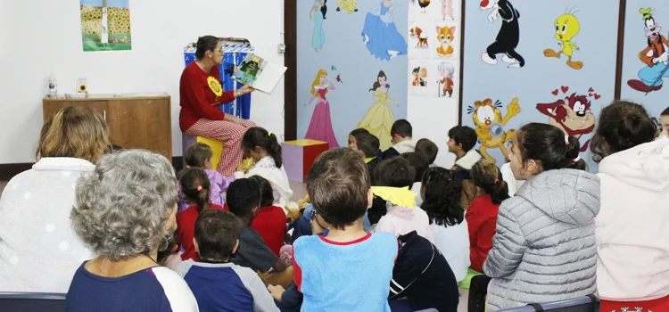 DIA DO PIJAMA CELEBRADO NA BIBLIOTECA MUNICIPAL