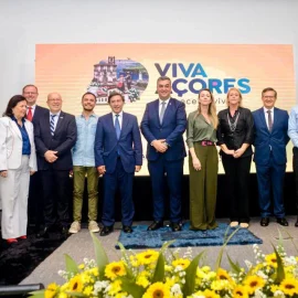 LUÍS SILVEIRA ESTEVE JUNTO DA COMUNIDADE AÇORIANA EM SANTA CATARINA NO BRASIL
