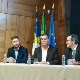 LUÍS SILVEIRA PRESENTE NA SESSÃO ALUSIVA À PRESENÇA AÇORIANA NO SUL DO BRASIL