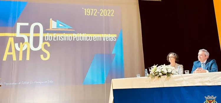50 ANOS DO ENSINO PÚBLICO EM VELAS