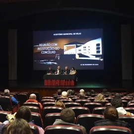 EXECUTIVO MUNICIPAL REÚNE COM INSTITUIÇÕES DO CONCELHO