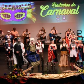 AUDITÓRIO MUNICIPAL RECEBEU NOITE DE BAILINHOS DE CARNAVAL 2023