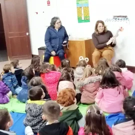 HORA DO CONTO NA BIBLIOTECA MUNICIPAL
