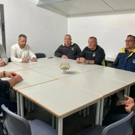 REUNIÃO DE CHEFES DE EQUIPA