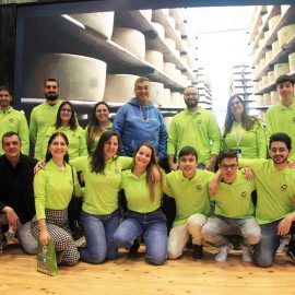 MUNICÍPIO PROMOVE “VELAS, CAPITAL DO QUEIJO” NA BOLSA DE TURISMO DE LISBOA 2023