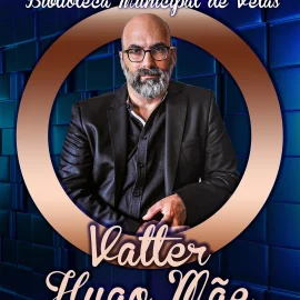 VALTER HUGO MÃE É O AUTOR DO MÊS DE MAIO NA BIBLIOTECA MUNICIPAL