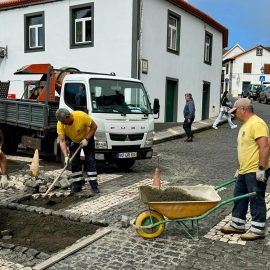 ARRANJO DE PASSADEIRAS NO CENTRO HISTÓRICO DA VILA