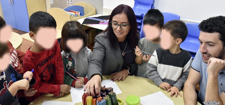 VEREADORA CRISTINA NASCIMENTO MARCA PRESENÇA EM ATIVIDADE NO INSTITUTO DE SANTA CATARINA