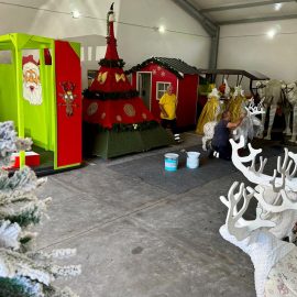 PREPARATIVOS DA DECORAÇÃO PARA O DIA DAS MONTRAS E ÉPOCA NATALÍCIA QUE SE APROXIMA