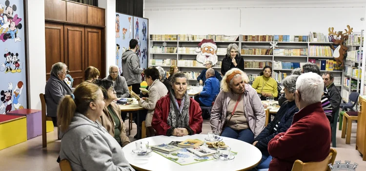 BIBLIOTECA MUNICIPAL RECEBEU INICIATIVA “LIVROS COM CHÁ”