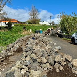 RECONSTRUÇÃO DE MUROS EM SÃO PEDRO