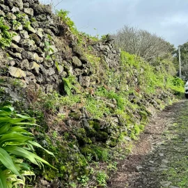 OBRA DE REABILITAÇÃO DO CAMINHO DA IGREJA NAS MANADAS